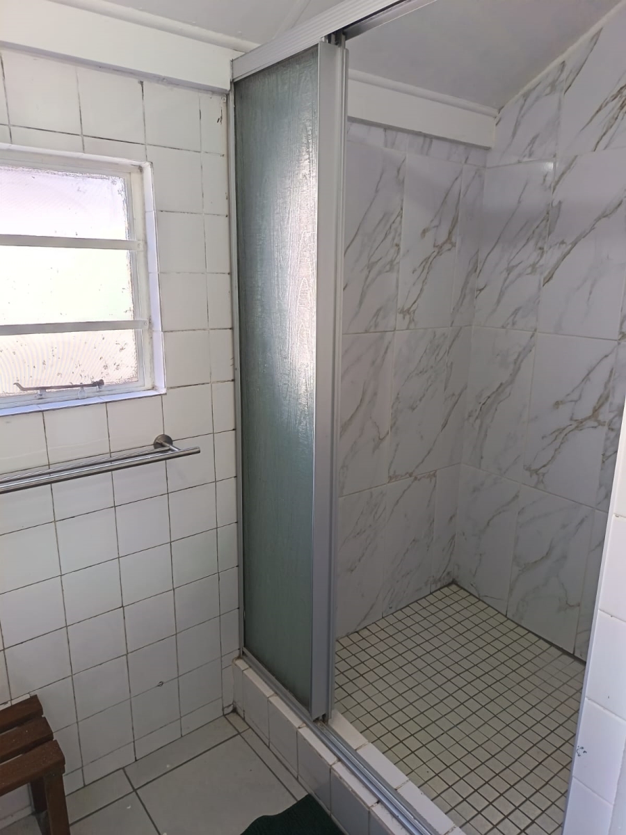 To Let 3 Bedroom Property for Rent in Aston Bay Eastern Cape